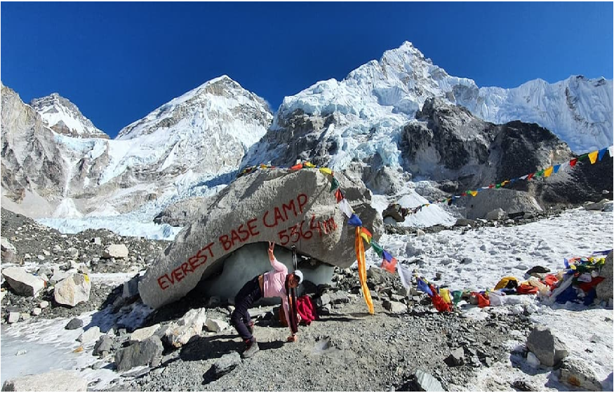 Trekking in Everest